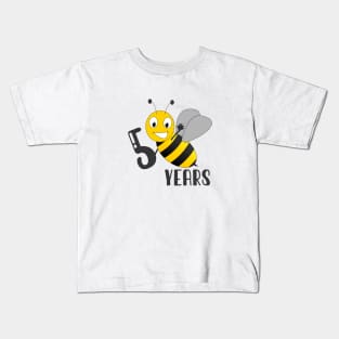 Fifth birthday | honey bee Kids T-Shirt